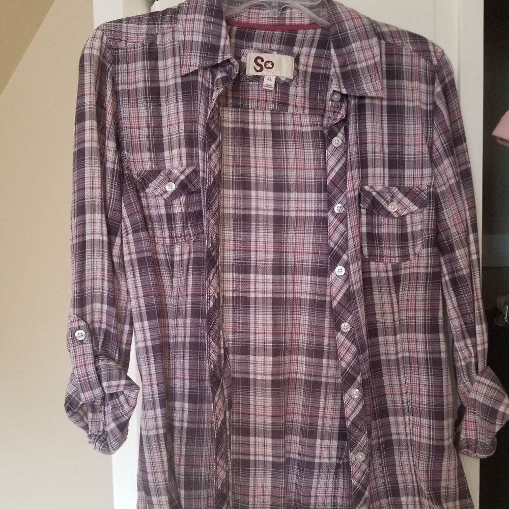 SO button down